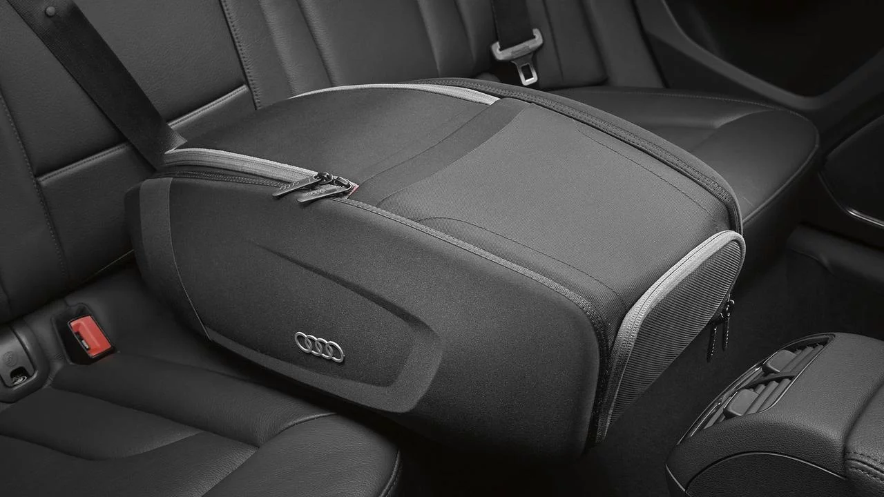 Precision Interior Accessories for Volkswagen Audi A4 A5 Q5 - China Audi  A4, Audi A5 | Made-in-China.com