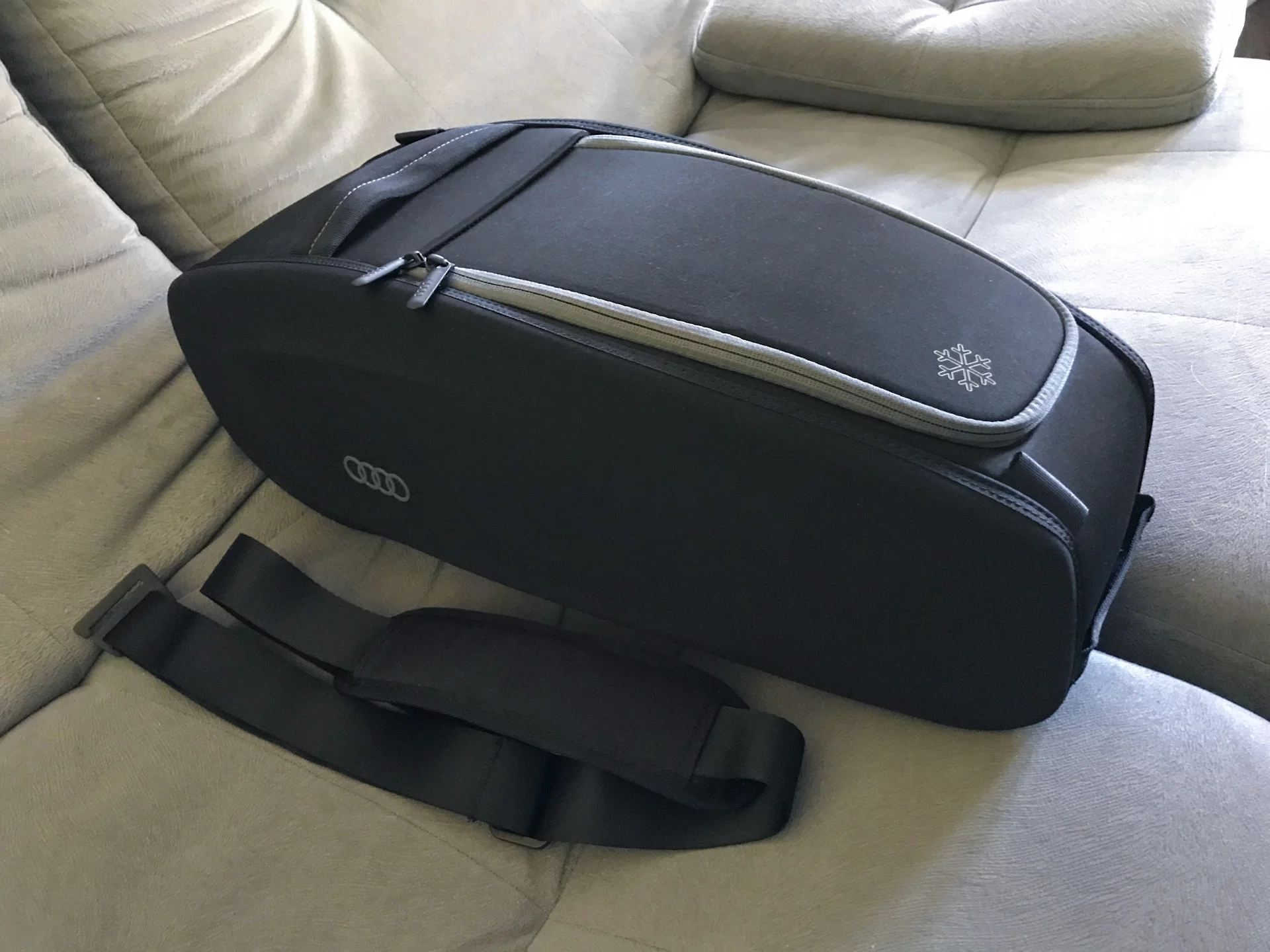 Audi Sport Bag / Travel Bag | Audi R8 Forums