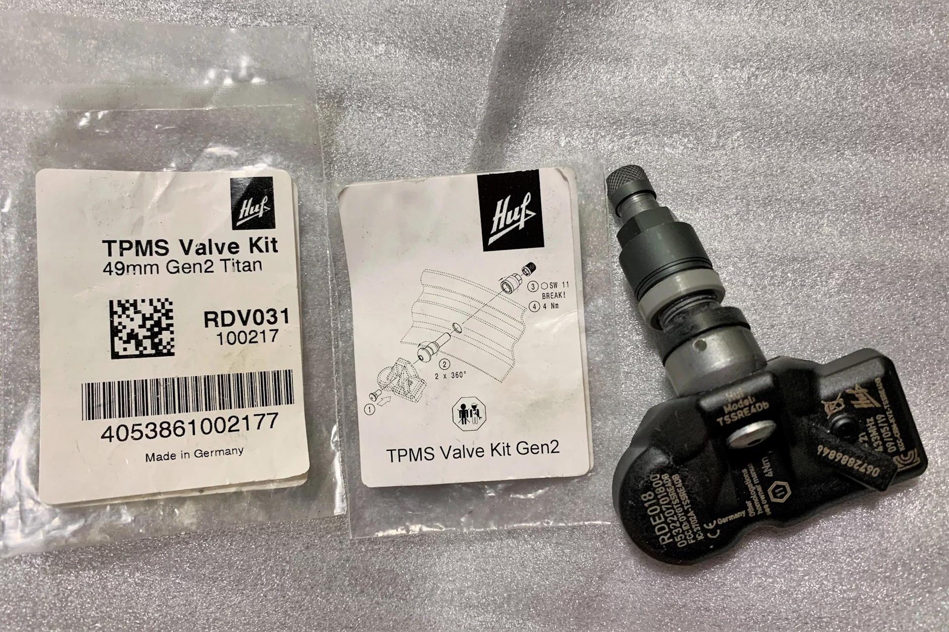 7k1 система контроля давления в шинах Audi q7. Датчик давления в шине (TPMS) для Chevrolet Tahoe 4 2018г какая батарейка?. Как устроен датчик давления шин Ауди. На Ауди ку 7 2021 какие датчики давления в колёсах.